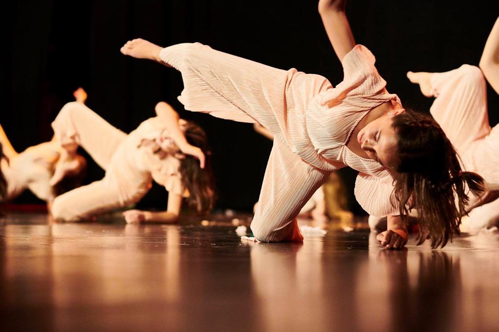 shivadasi danza contemporanea las tablas 2